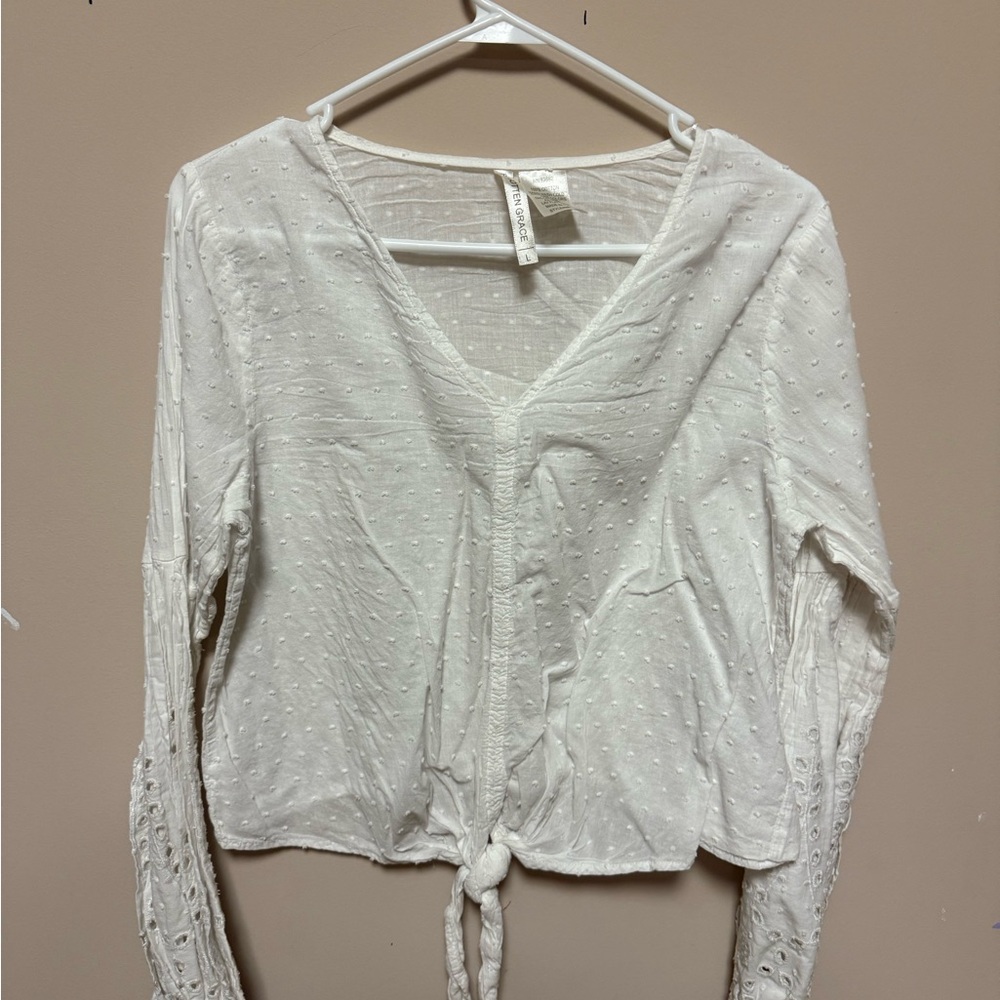 Chic White Tie-Front Blouse